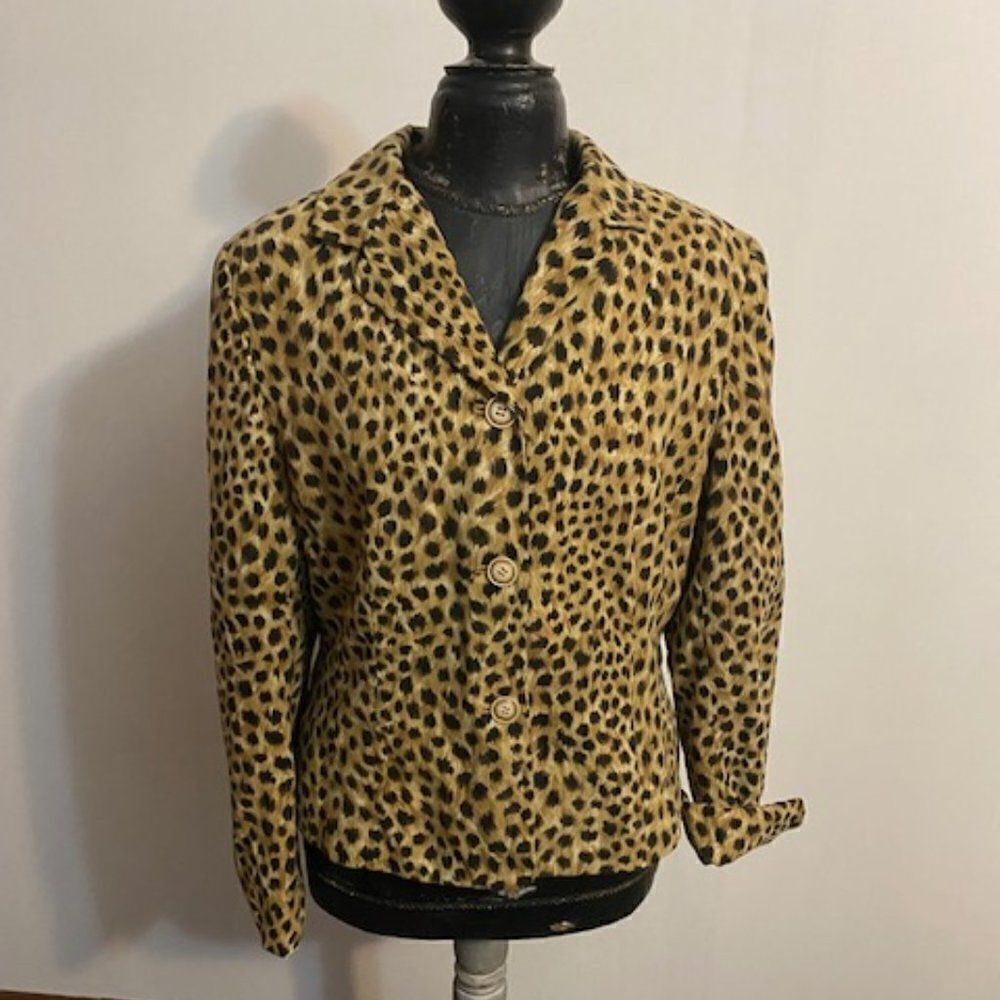 Judith Hart Leopard Print Tan/Black 3 button blazer. size 16